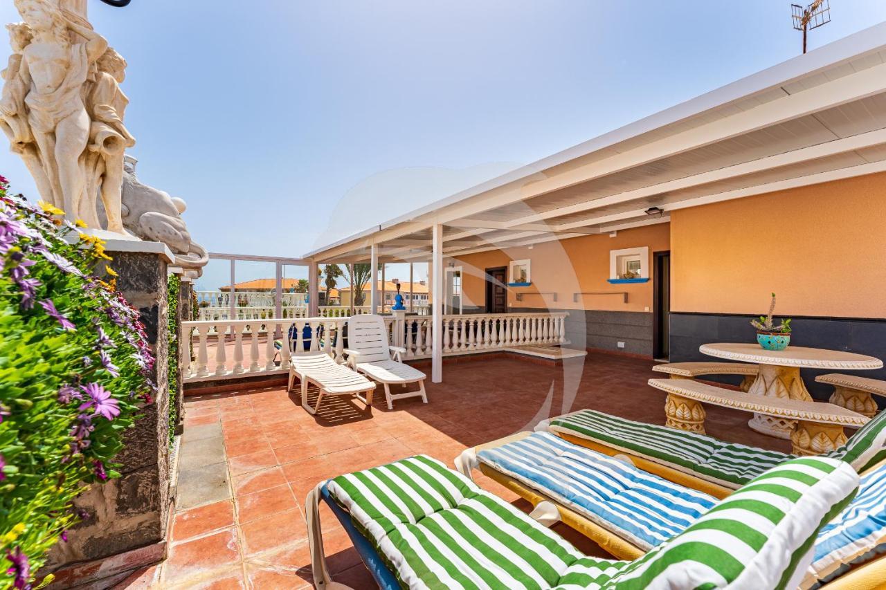 Apartamentos Los Delfines El Médano Kültér fotó