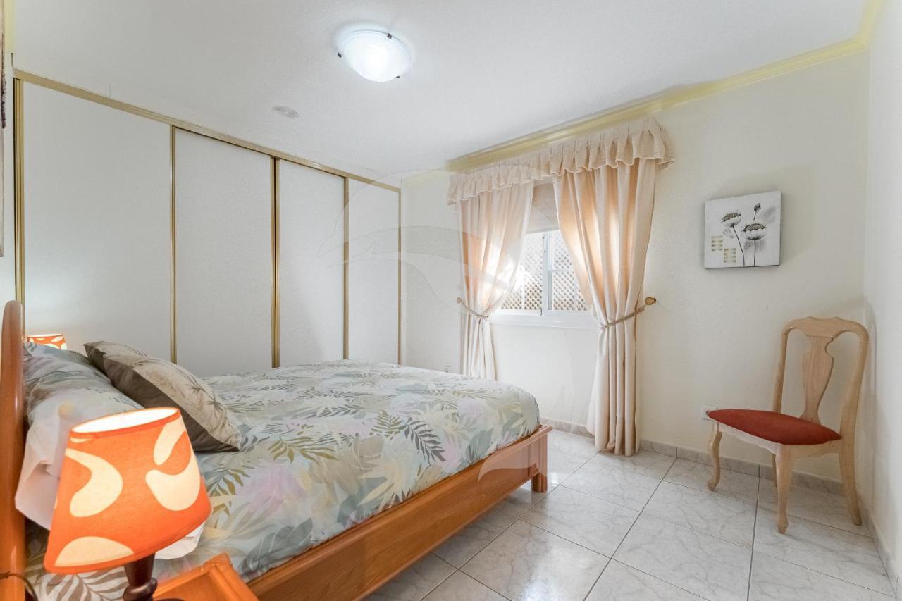 Apartamentos Los Delfines El Médano Kültér fotó